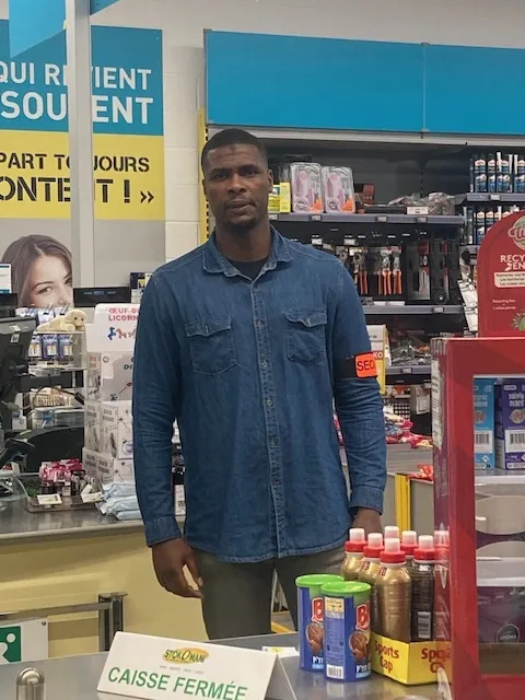 surveillance au magasin STOKOMANI