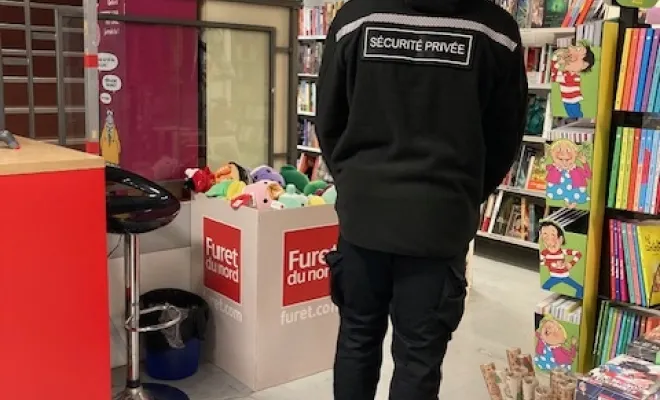 gardiennage au magasin furet du nord Cambrai